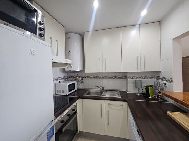 2 soveværelse Lejlighed til salg i Casares Pueblo, Casares - € 230.000 (Ref: 9080802)