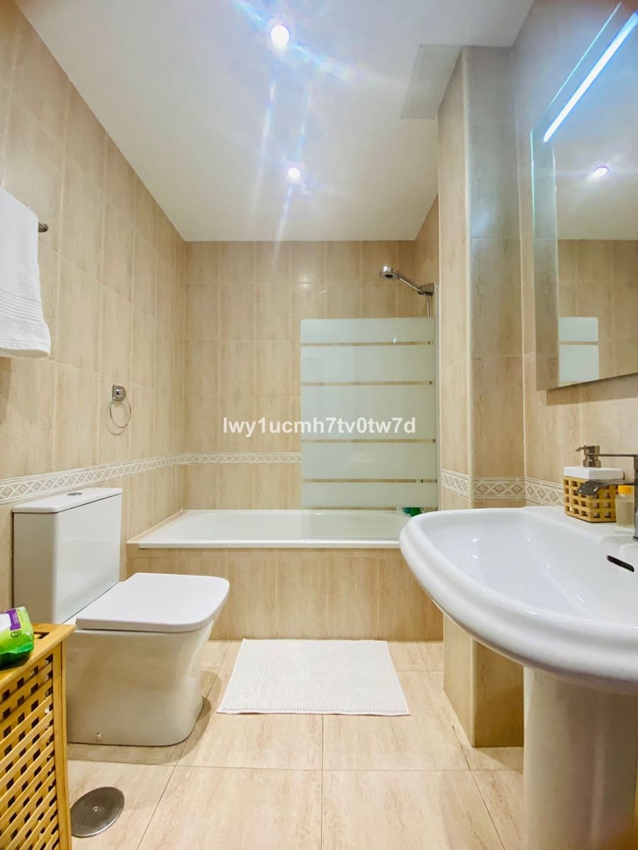 1 makuuhuone Huoneisto myytävänä paikassa Benalmadena - 210 000 € (Ref: 9080803)