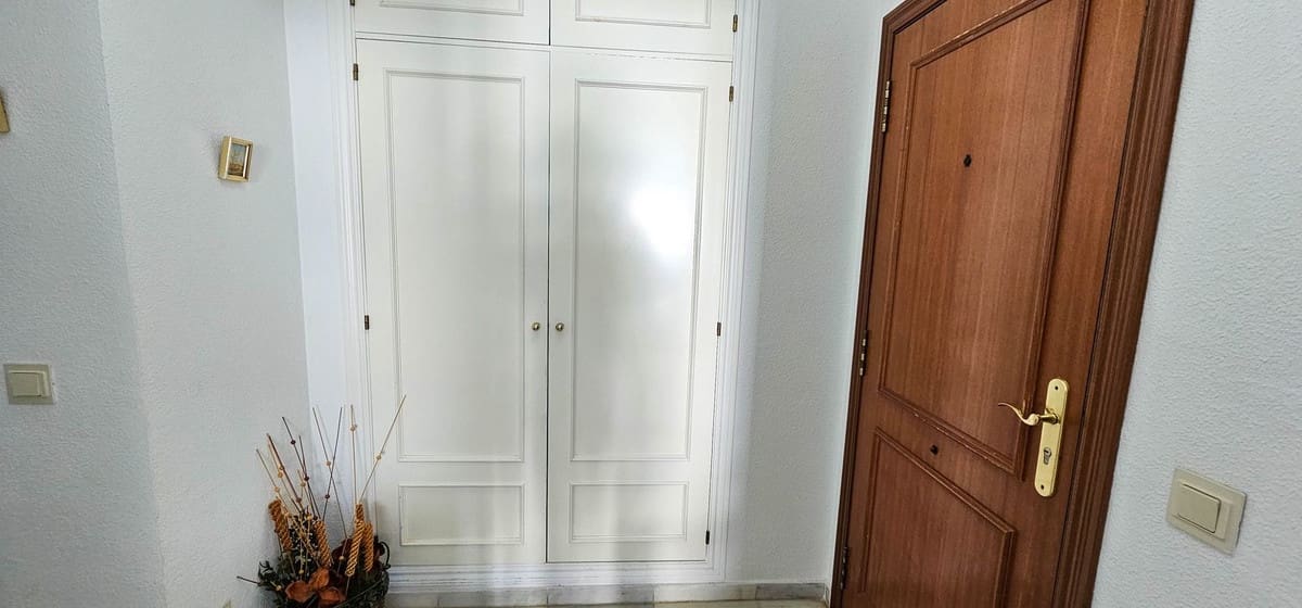 3 sypialnia Apartament na sprzedaż w San Luis de Sabinillas - 230 000 € (Ref: 9080805)