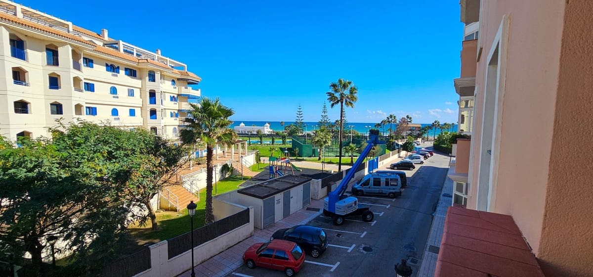 3 sypialnia Apartament na sprzedaż w San Luis de Sabinillas - 230 000 € (Ref: 9080805)