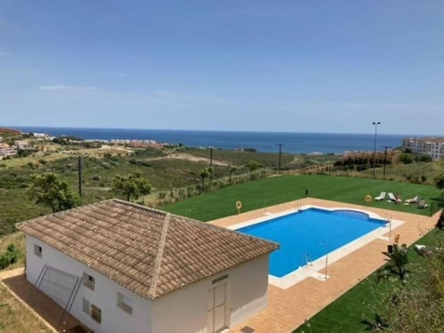3 soveværelse Lejlighed til salg i Manilva Pueblo, Manilva - € 229.500 (Ref: 9080806)