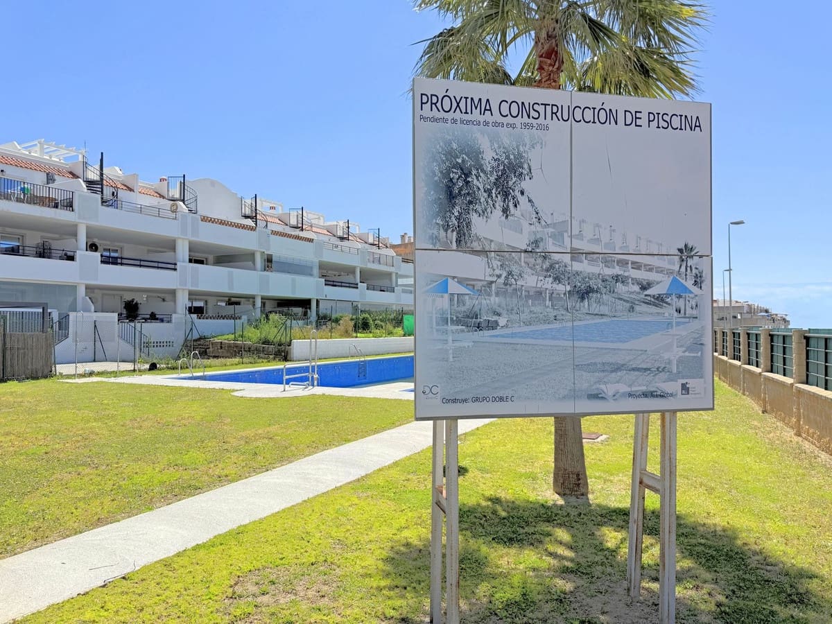 2 soverom Leilighet til salgs i Casares med garasje - € 225 000 (Ref: 9080811)