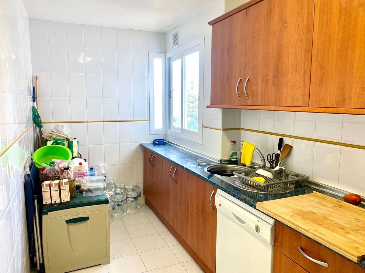 2 soveværelse Lejlighed til salg i Manilva - € 262.500 (Ref: 9080812)