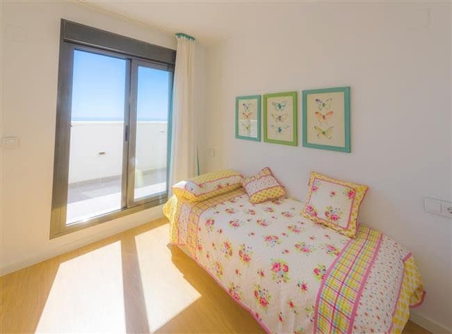 2 sovrum Lägenhet till salu i Marbella med garage - 222 000 € (Ref: 9080813)