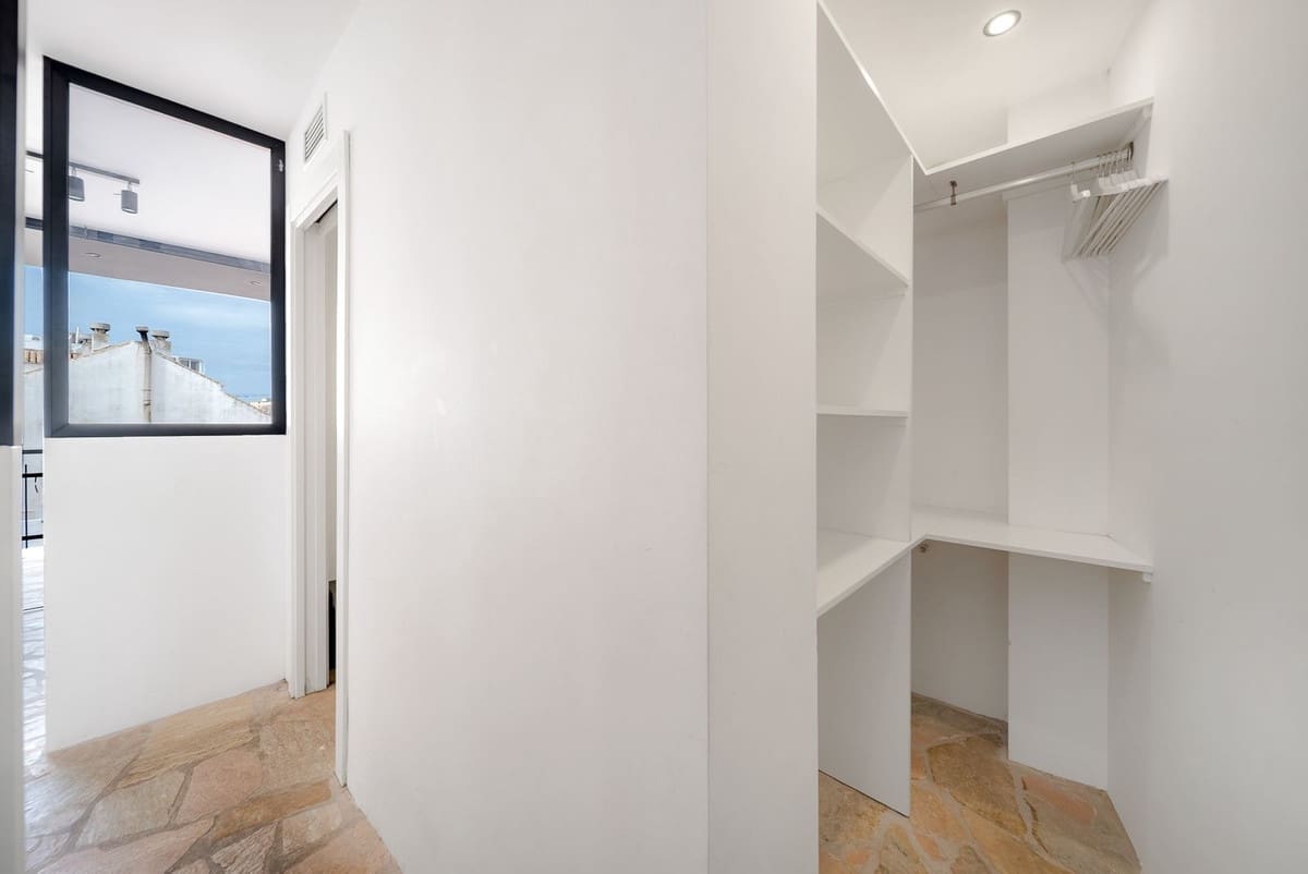 1 soverom Leilighet til salgs i Fuengirola - € 220 000 (Ref: 9080814)