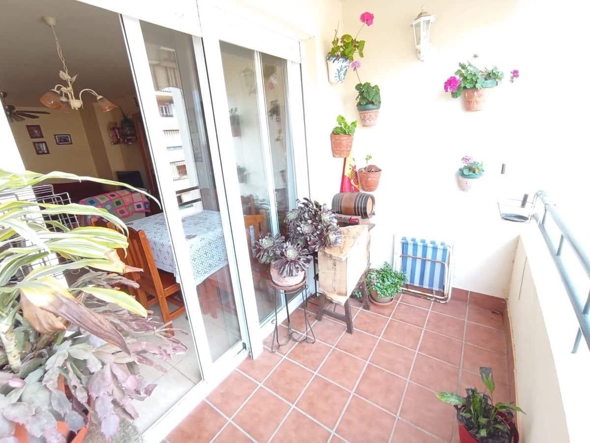 2 quarto Apartamento para venda em San Luis de Sabinillas - 218 000 € (Ref: 9080817)