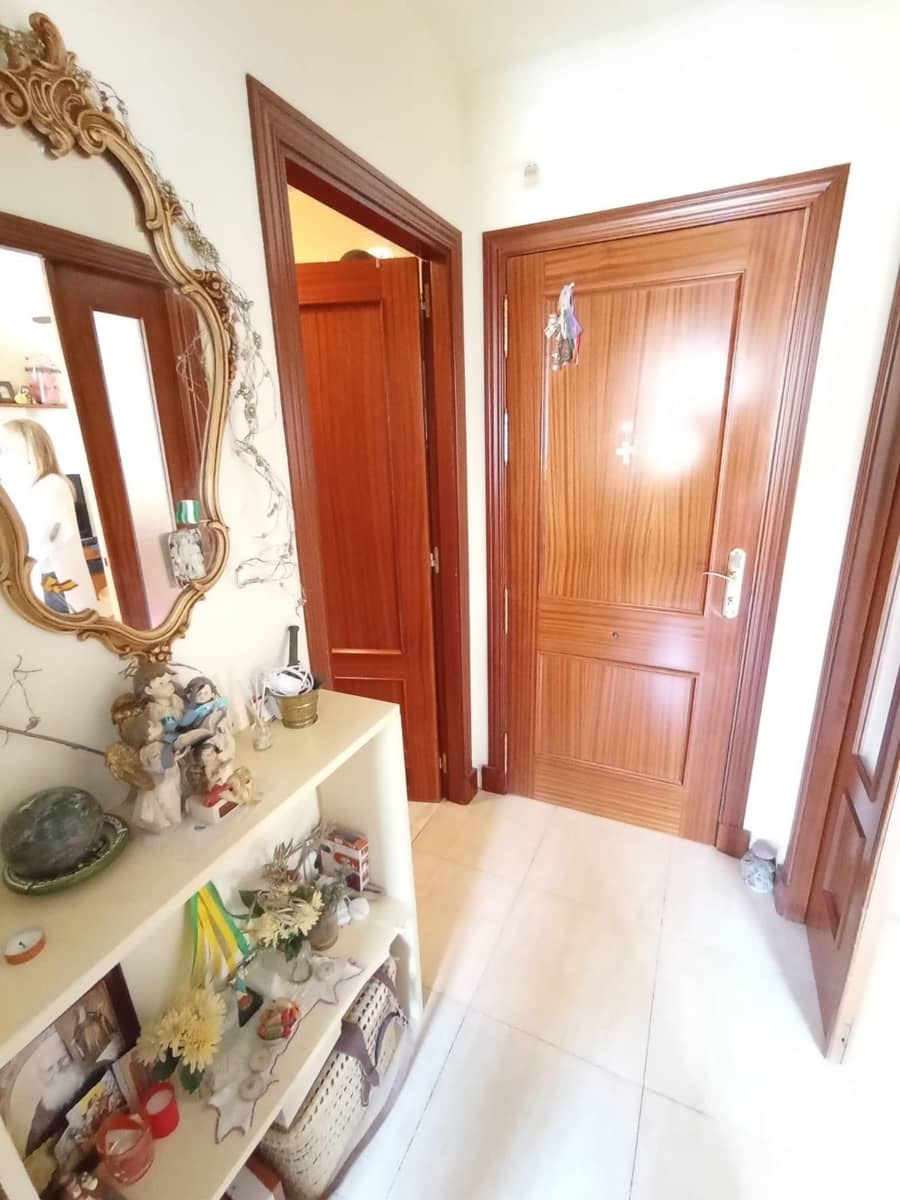 2 quarto Apartamento para venda em San Luis de Sabinillas - 218 000 € (Ref: 9080817)