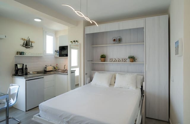 1 chambre Appartement à vendre à Calahonda, Mijas - 215 000 € (Ref: 9080818)