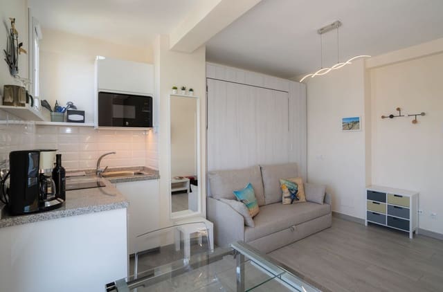 1 chambre Appartement à vendre à Calahonda, Mijas - 215 000 € (Ref: 9080818)