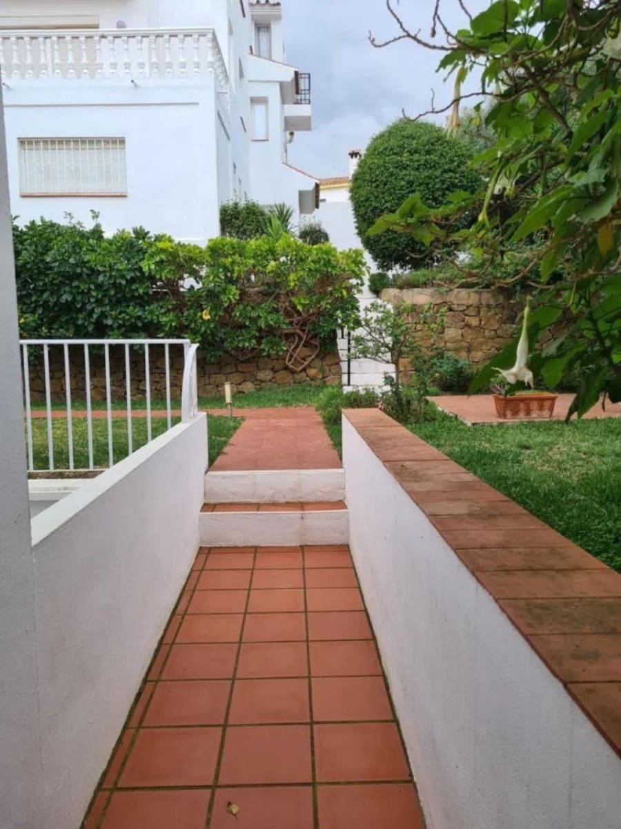 2 Zimmer Apartment zu verkaufen in Manilva - 215.000 € (Ref: 9080820)