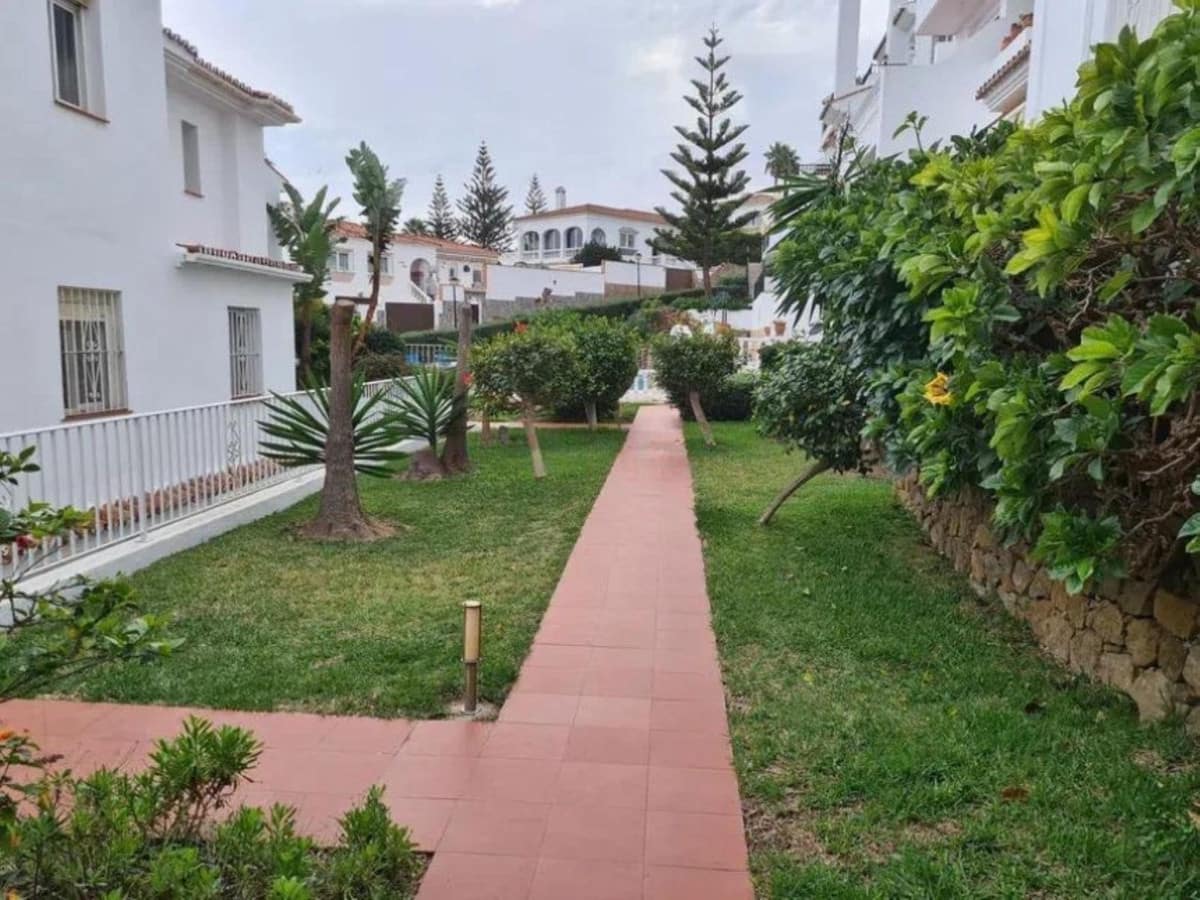 2 Zimmer Apartment zu verkaufen in Manilva - 215.000 € (Ref: 9080820)