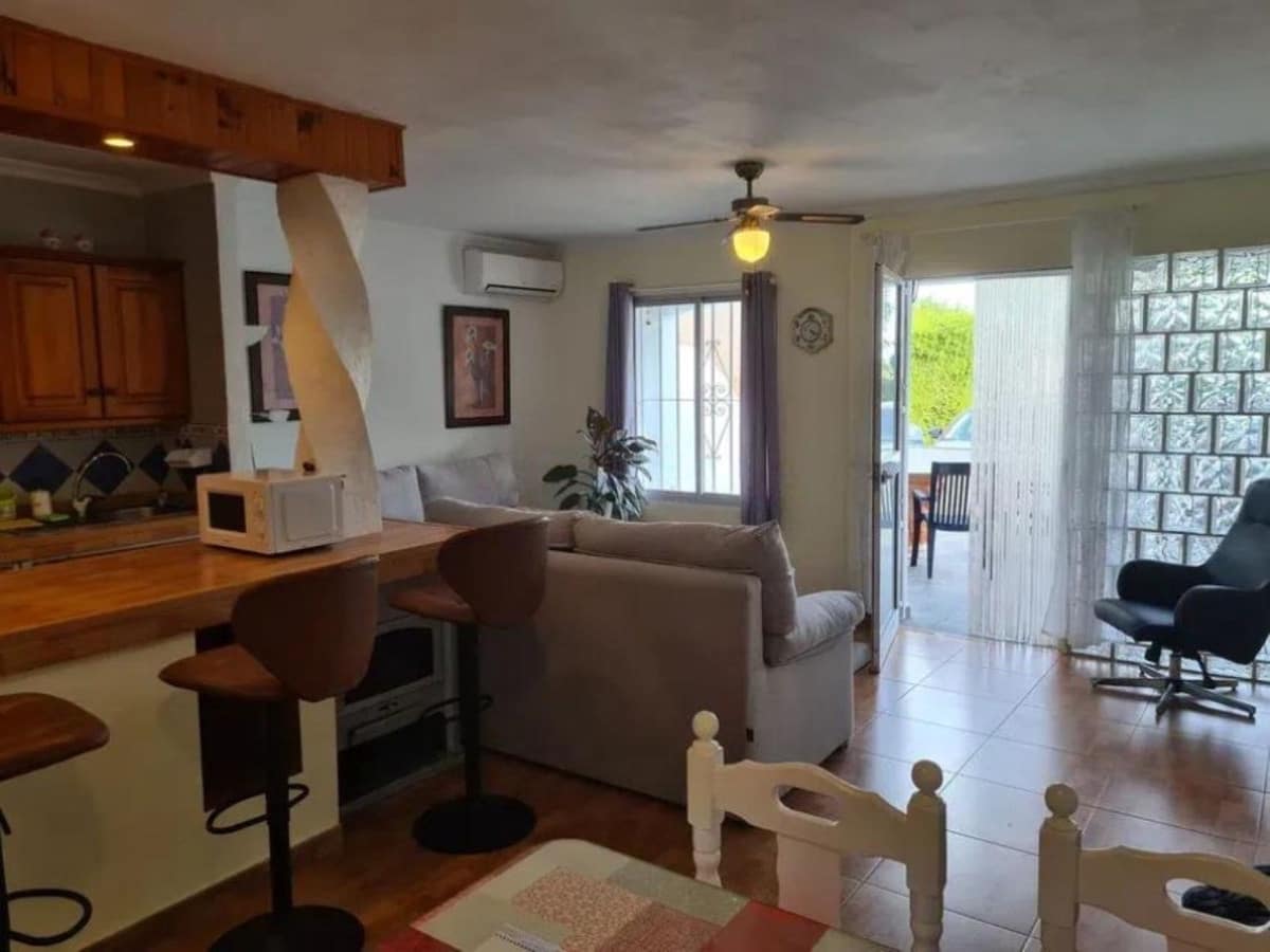 2 Zimmer Apartment zu verkaufen in Manilva - 215.000 € (Ref: 9080820)