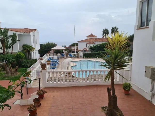 2 Zimmer Apartment zu verkaufen in Manilva Pueblo, Manilva - 215.000 € (Ref: 9080820)