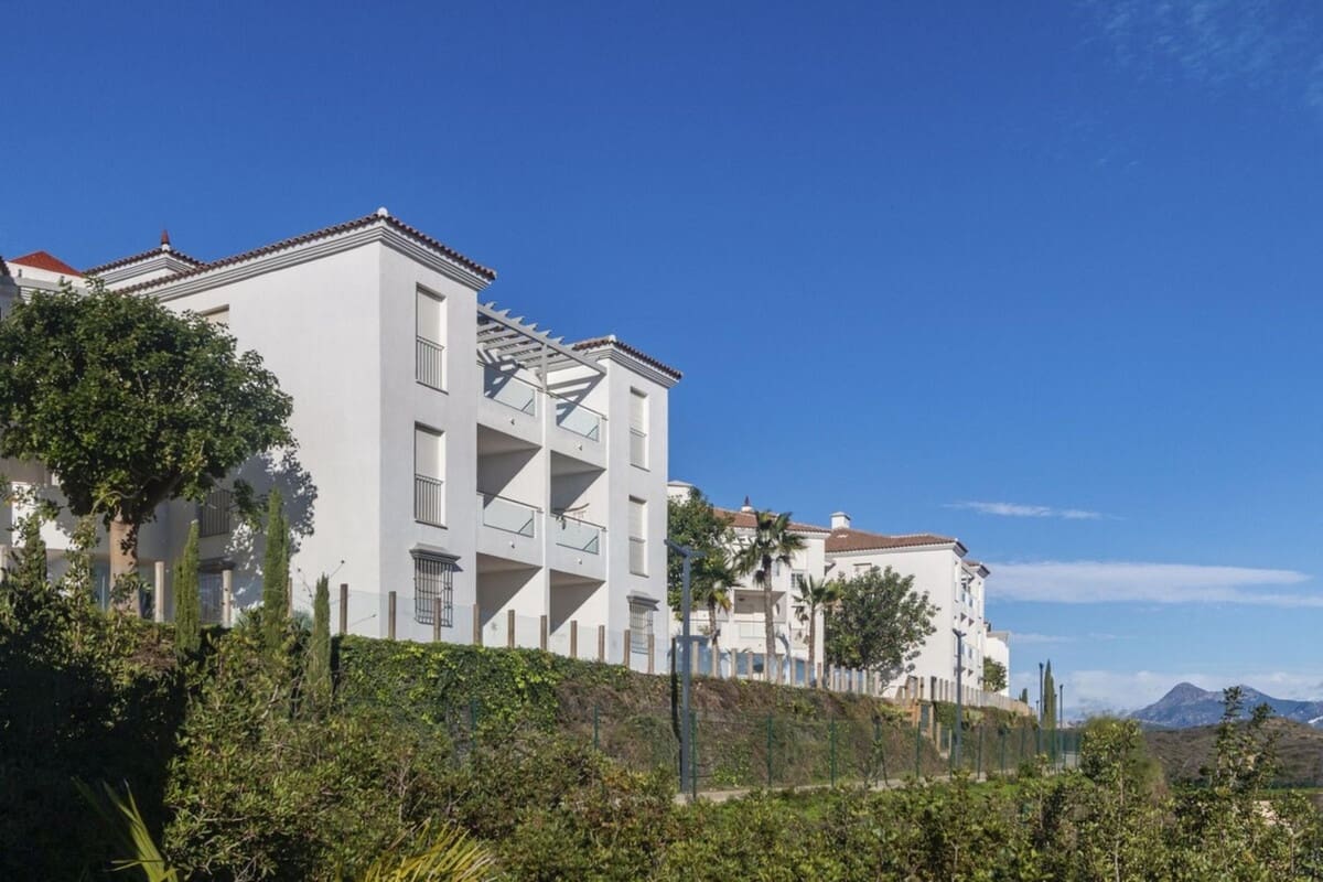 2 soveværelse Lejlighed til salg i Manilva - € 215.000 (Ref: 9080821)