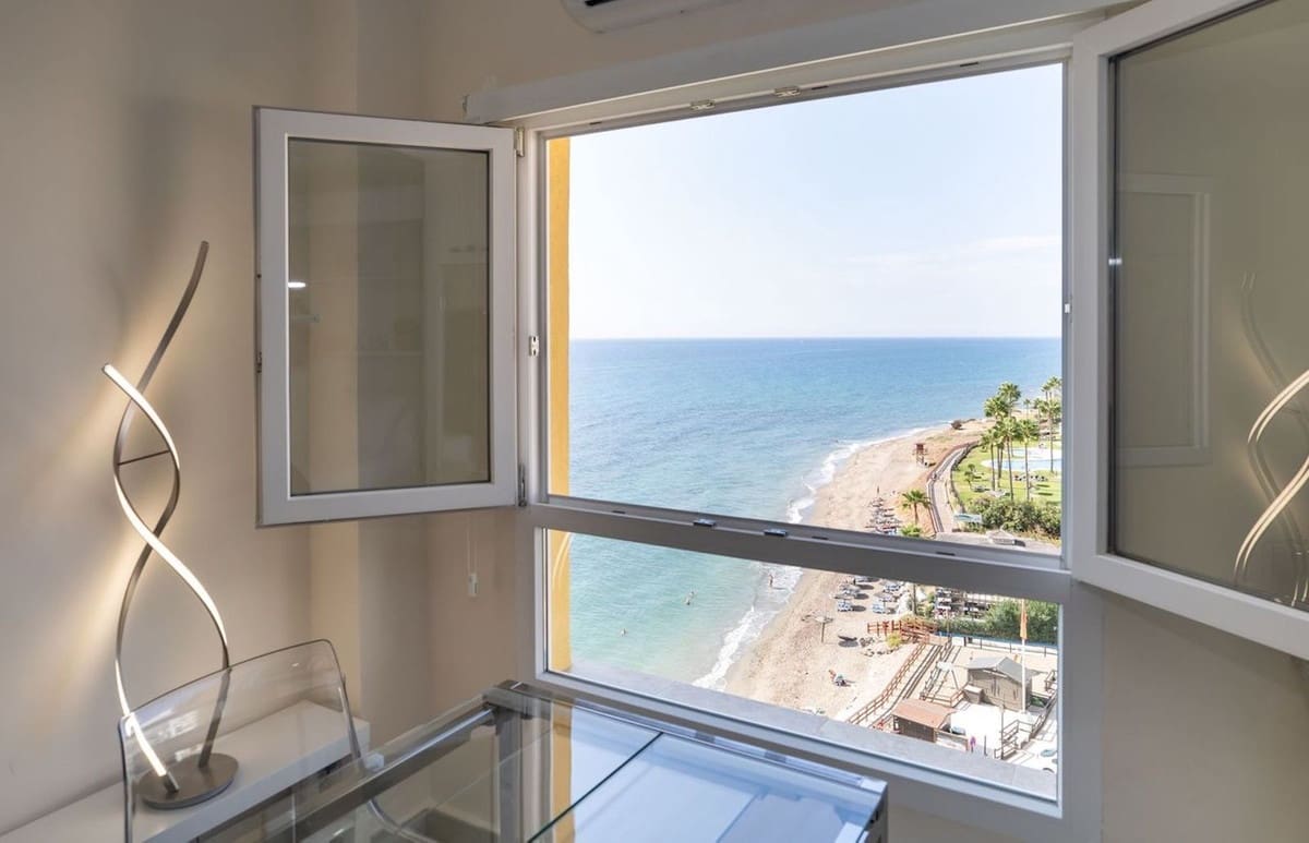 Appartement à vendre à Calahonda - 215 000 € (Ref: 9080822)