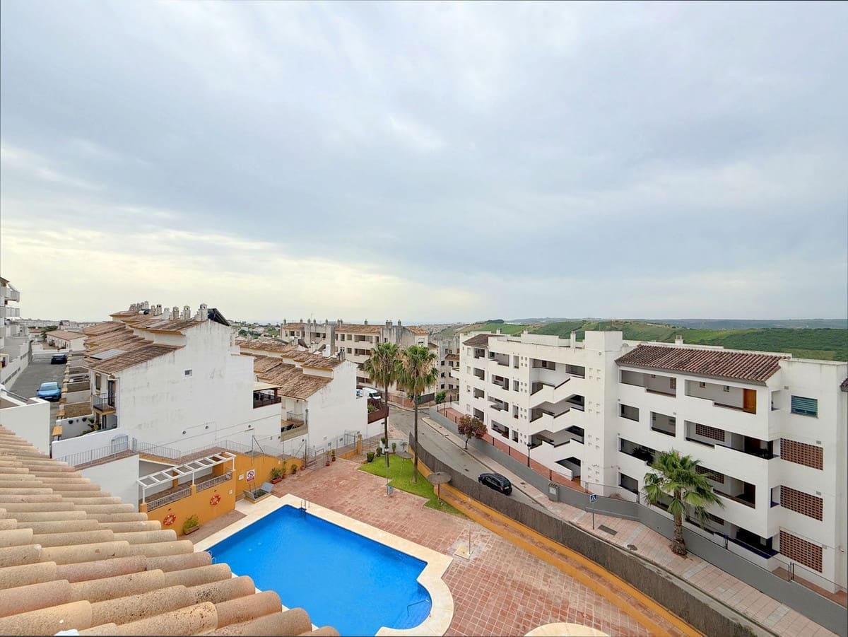 2 sypialnia Apartament na sprzedaż w Manilva - 210 000 € (Ref: 9080826)