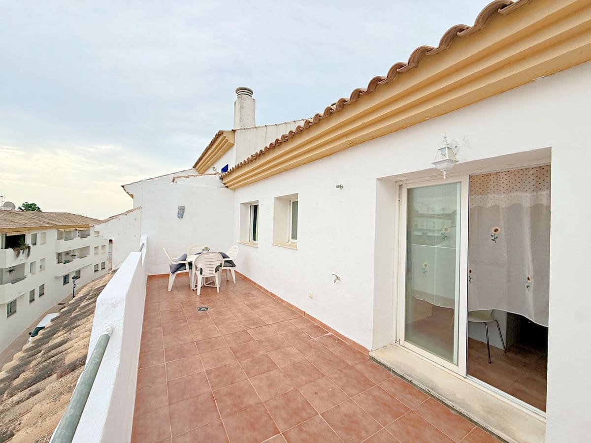 2 sypialnia Apartament na sprzedaż w Manilva - 210 000 € (Ref: 9080826)