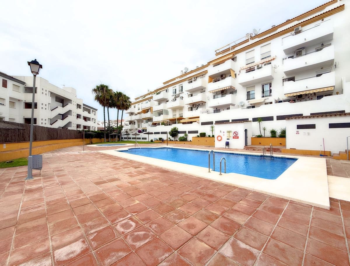 2 sypialnia Apartament na sprzedaż w Manilva - 210 000 € (Ref: 9080826)