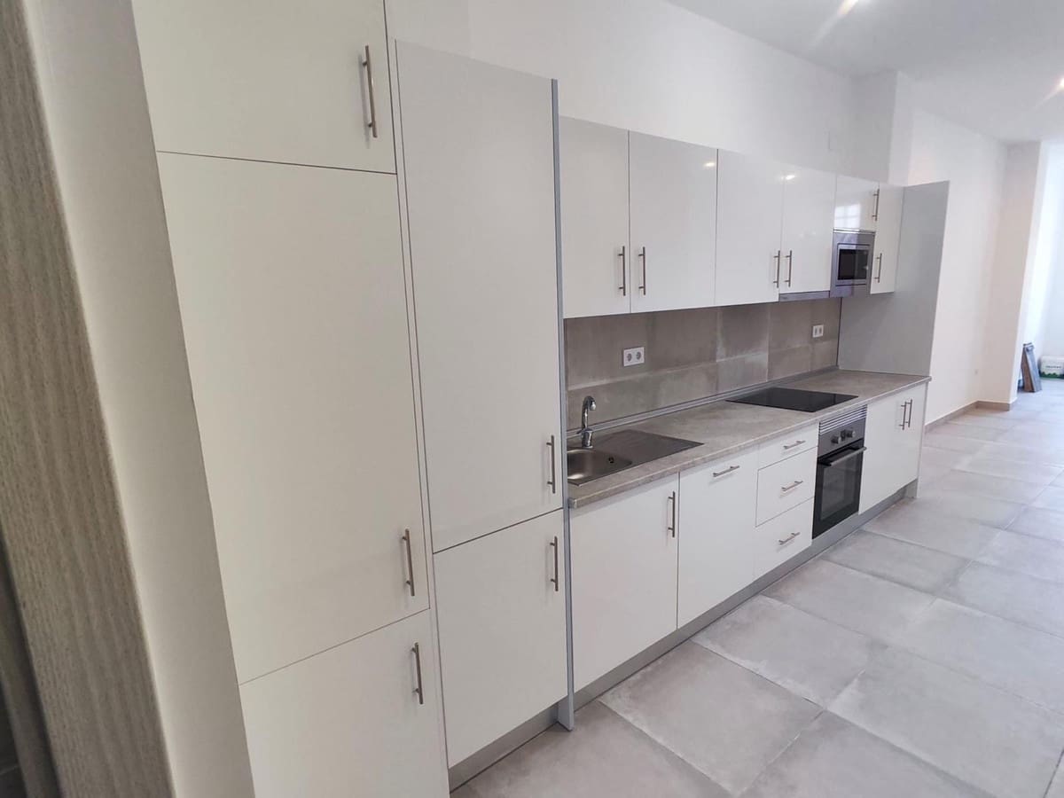 1 soverom Leilighet til salgs i Malaga by - € 205 000 (Ref: 9080829)