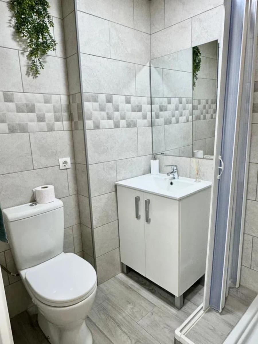 2 soveværelse Lejlighed til salg i Manilva med garage - € 190.000 (Ref: 9080833)