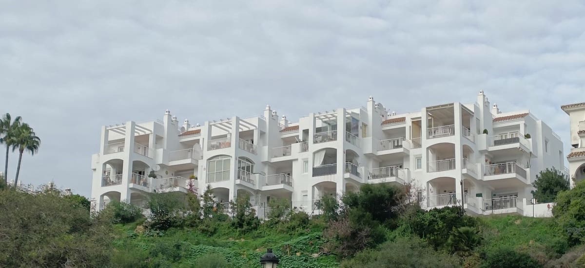 1 makuuhuone Huoneisto myytävänä paikassa Manilva - 189 000 € (Ref: 9080835)