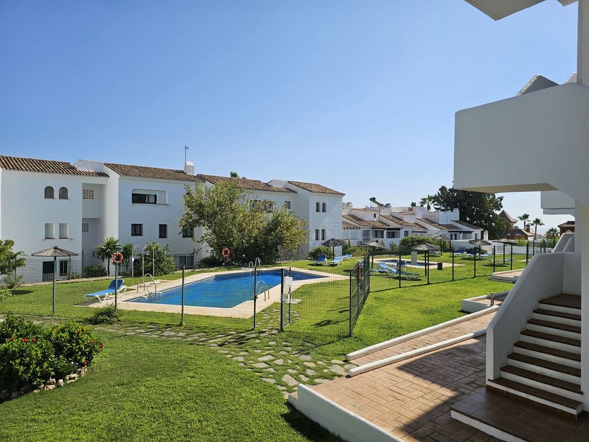 1 chambre Appartement à vendre à Manilva - 189 000 € (Ref: 9080836)