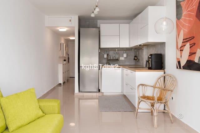 1 soveværelse Lejlighed til salg i Puerto Marina, Benalmádena - € 185.000 (Ref: 9080838)