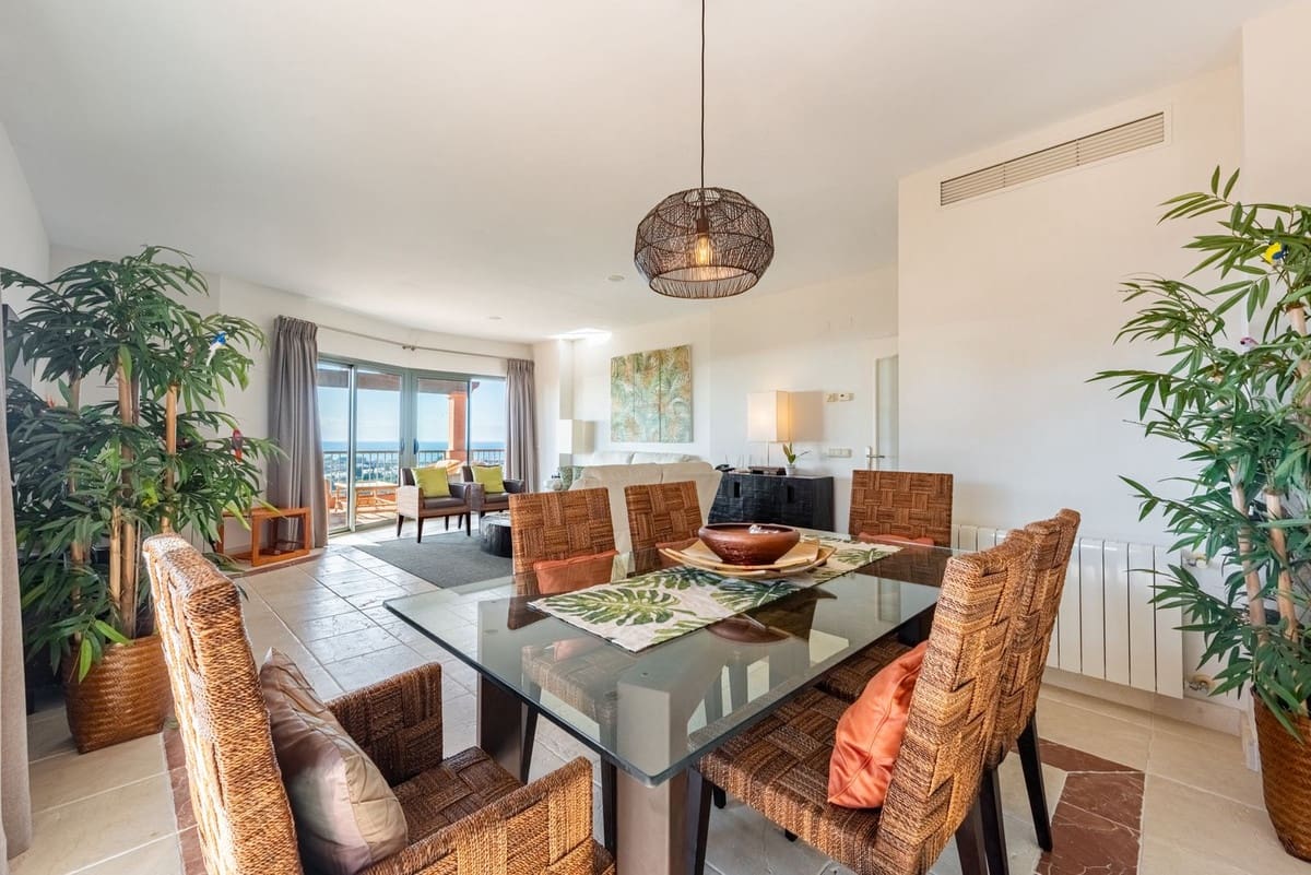 3 soveværelse Lejlighed til salg i Los Flamingos med garage - € 1.190.000 (Ref: 9080840)