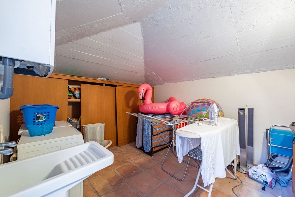 3 soveværelse Lejlighed til salg i Los Flamingos med garage - € 1.190.000 (Ref: 9080840)