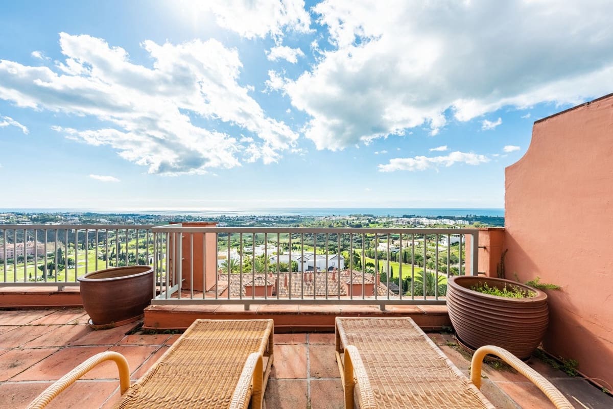 3 soveværelse Lejlighed til salg i Los Flamingos med garage - € 1.190.000 (Ref: 9080840)