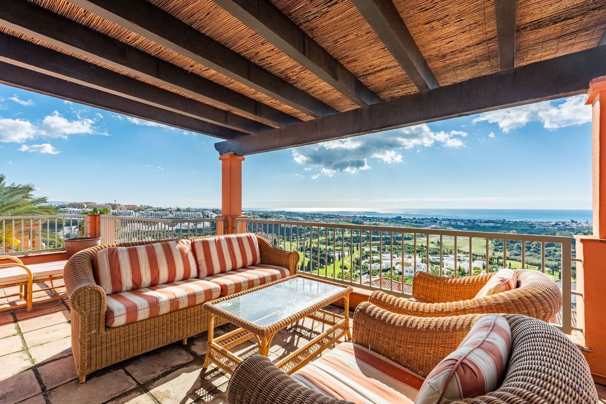 3 soveværelse Lejlighed til salg i Los Flamingos med garage - € 1.190.000 (Ref: 9080840)