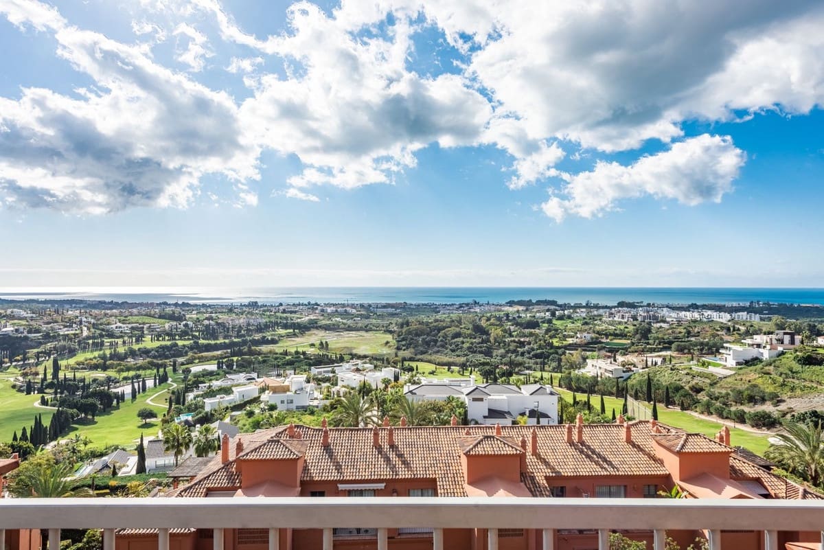 3 soveværelse Lejlighed til salg i Los Flamingos med garage - € 1.190.000 (Ref: 9080840)