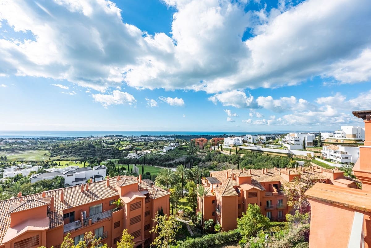 3 soveværelse Lejlighed til salg i Los Flamingos med garage - € 1.190.000 (Ref: 9080840)