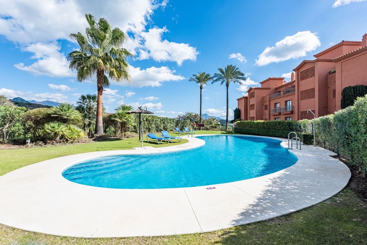 3 soveværelse Lejlighed til salg i Los Flamingos med garage - € 1.190.000 (Ref: 9080840)