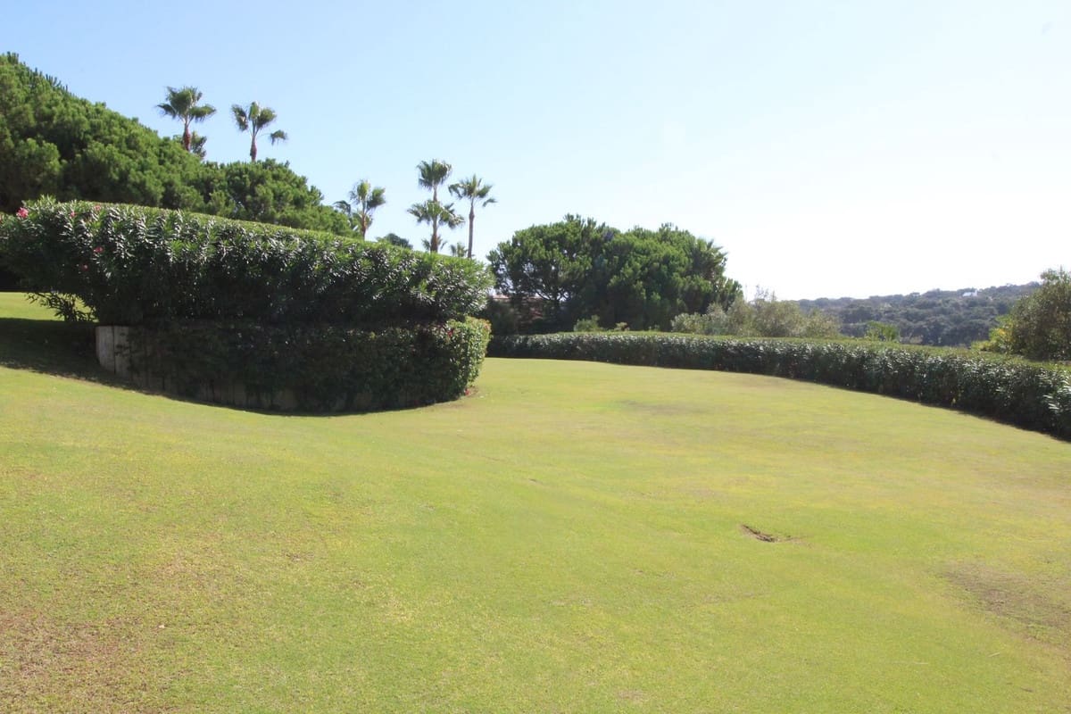 5 soverom Villa til salgs i Sotogrande med garasje - € 2 300 000 (Ref: 9080842)