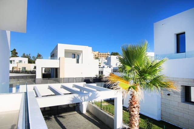4 sypialnia Willa na sprzedaż w Río Real, Marbella - 2 300 000 € (Ref: 9080844)