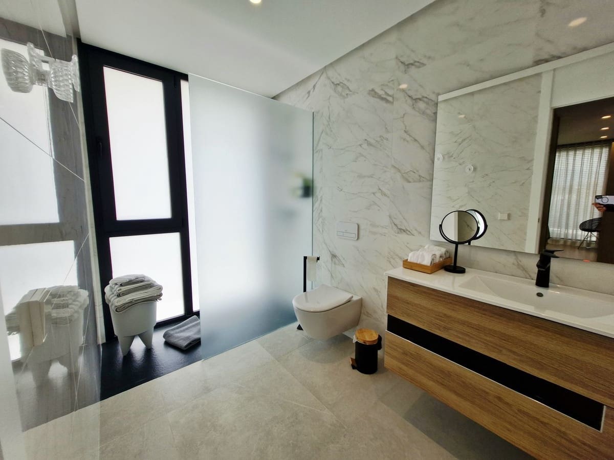 5 sypialnia Willa na sprzedaż w Benahavis z garażem - 2 395 000 € (Ref: 9080848)