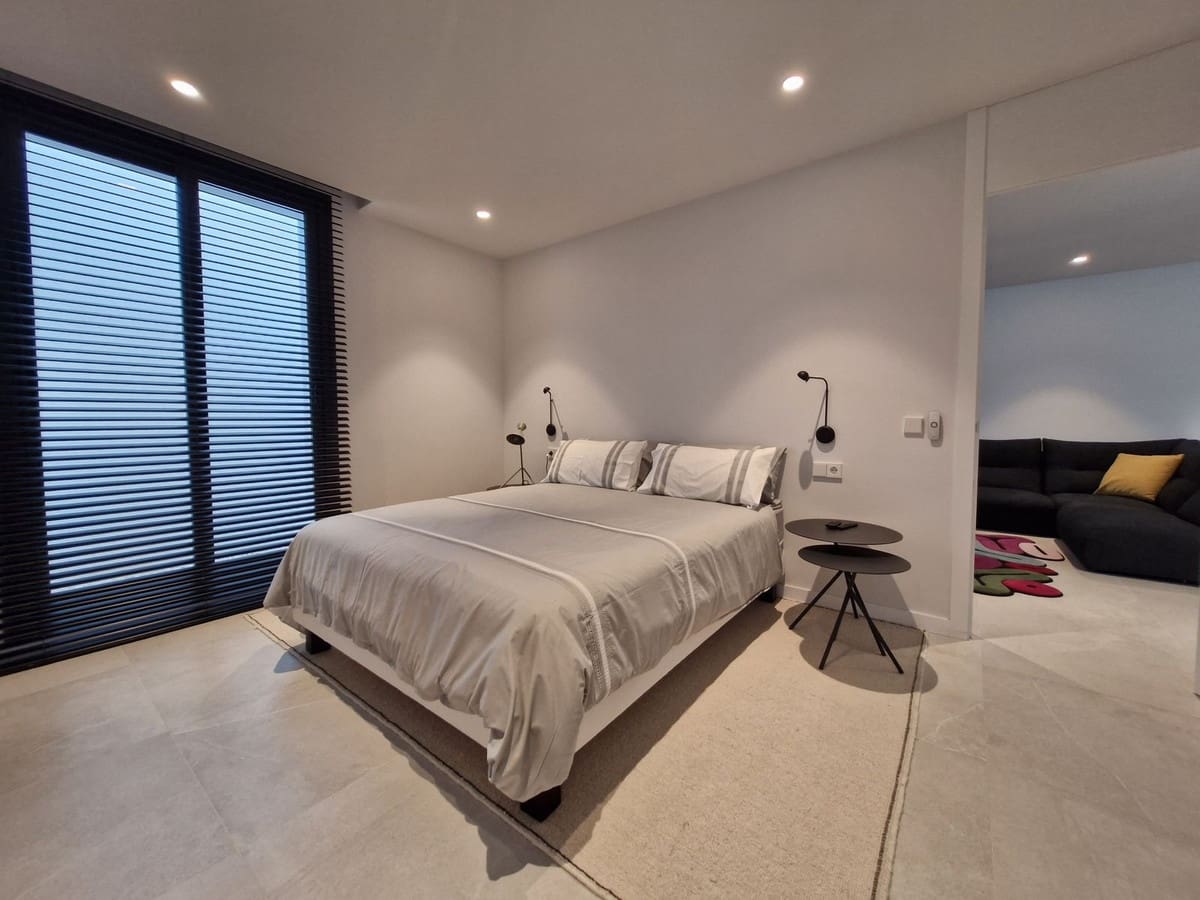 5 sypialnia Willa na sprzedaż w Benahavis z garażem - 2 395 000 € (Ref: 9080848)