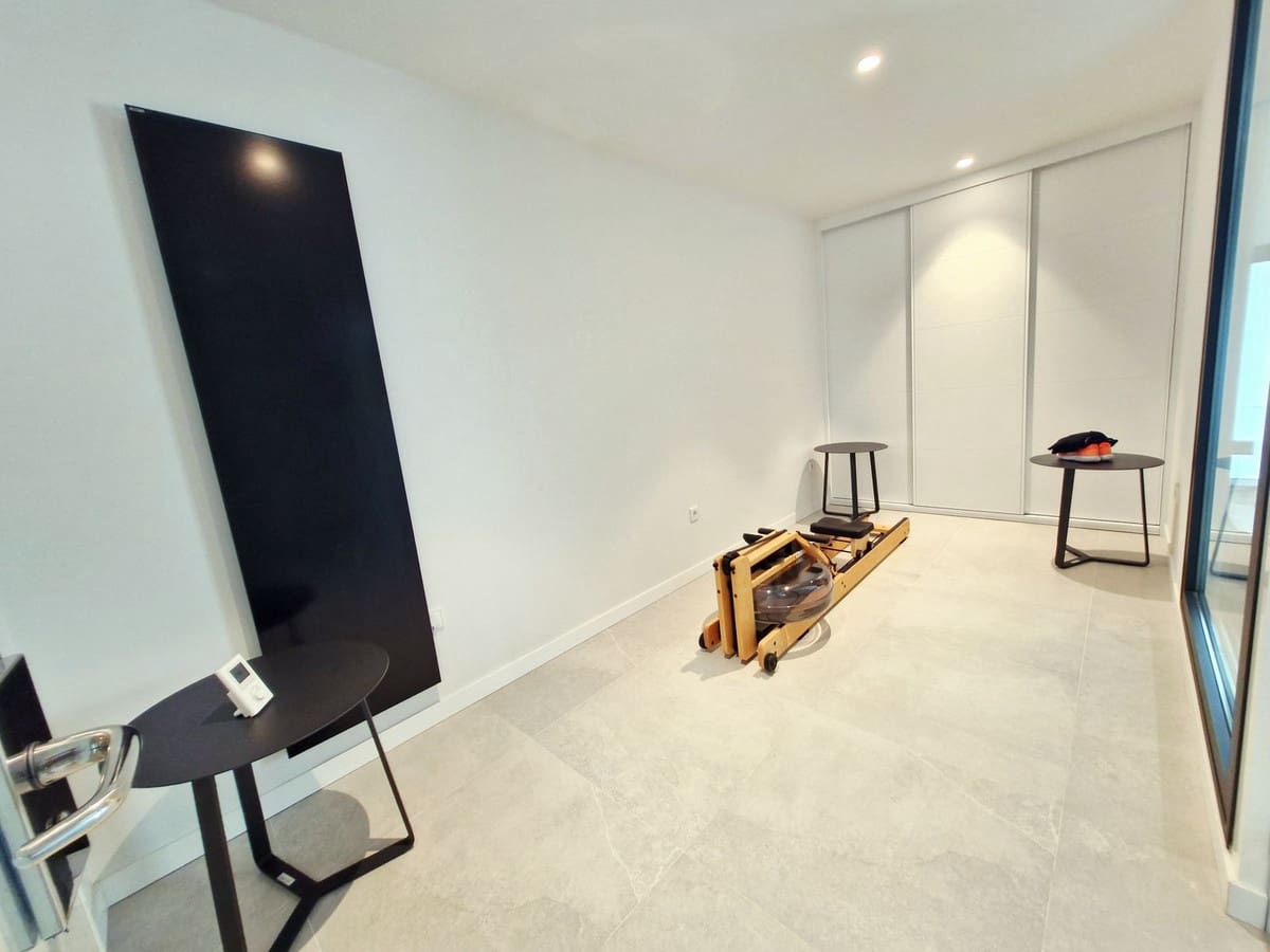 5 sypialnia Willa na sprzedaż w Benahavis z garażem - 2 395 000 € (Ref: 9080848)