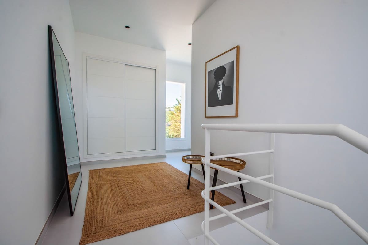 Chalet de 4 habitaciones en Marbella en venta - 2.400.000 € (Ref: 9080849)