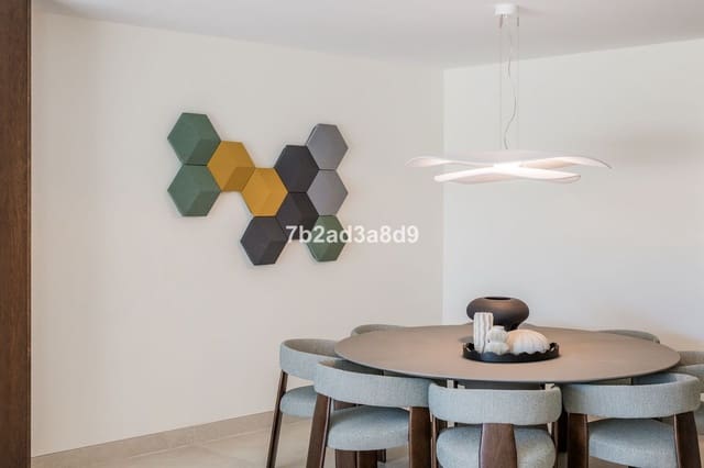 3 soverom Leilighet til salgs i Los Monteros, Marbella - € 2 450 000 (Ref: 9080850)