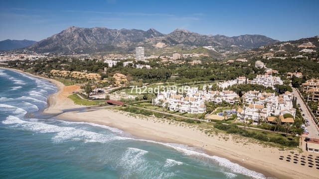 3 soverom Leilighet til salgs i Los Monteros, Marbella - € 2 450 000 (Ref: 9080850)