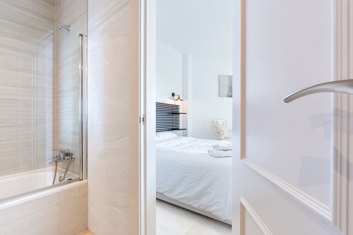 1 makuuhuone Huoneisto myytävänä paikassa Estepona - 230 000 € (Ref: 9080854)