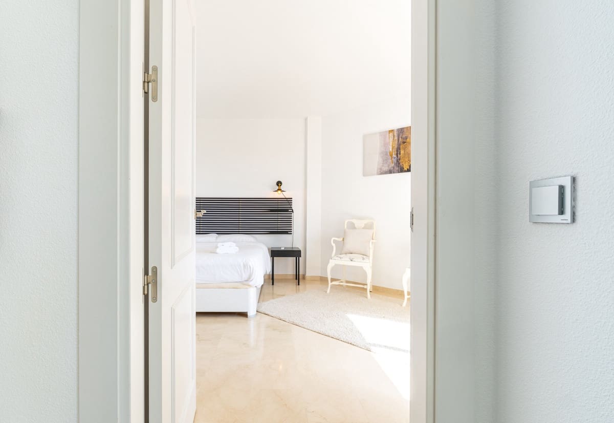 1 makuuhuone Huoneisto myytävänä paikassa Estepona - 230 000 € (Ref: 9080854)