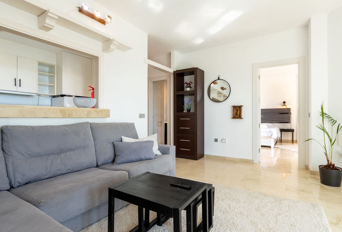 1 makuuhuone Huoneisto myytävänä paikassa Estepona - 230 000 € (Ref: 9080854)