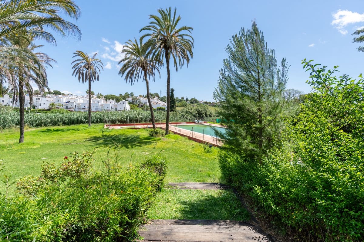 1 makuuhuone Huoneisto myytävänä paikassa Estepona - 230 000 € (Ref: 9080854)