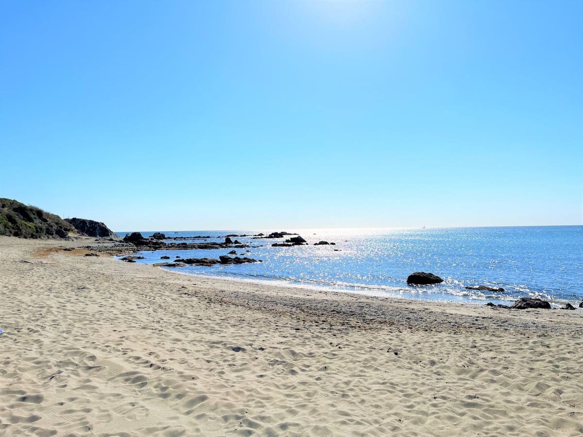 2 soverom Leilighet til salgs i La Duquesa / Puerto de la Duquesa - € 250 000 (Ref: 9080855)