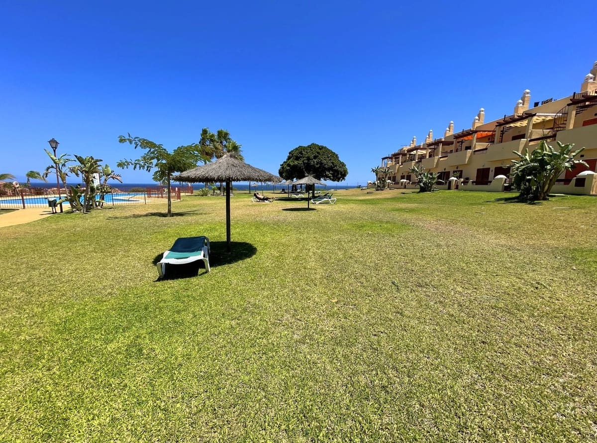 2 soverom Leilighet til salgs i La Duquesa / Puerto de la Duquesa - € 250 000 (Ref: 9080855)