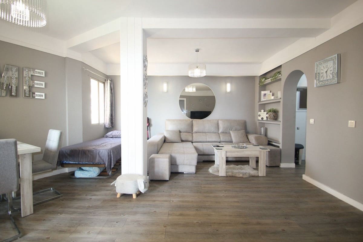 1 bedroom Apartment for sale in Carvajal - € 249,999 (Ref: 9080856)