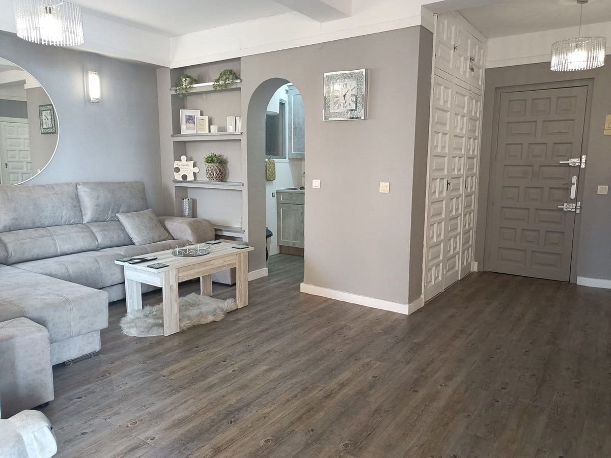 1 bedroom Apartment for sale in Carvajal - € 249,999 (Ref: 9080856)